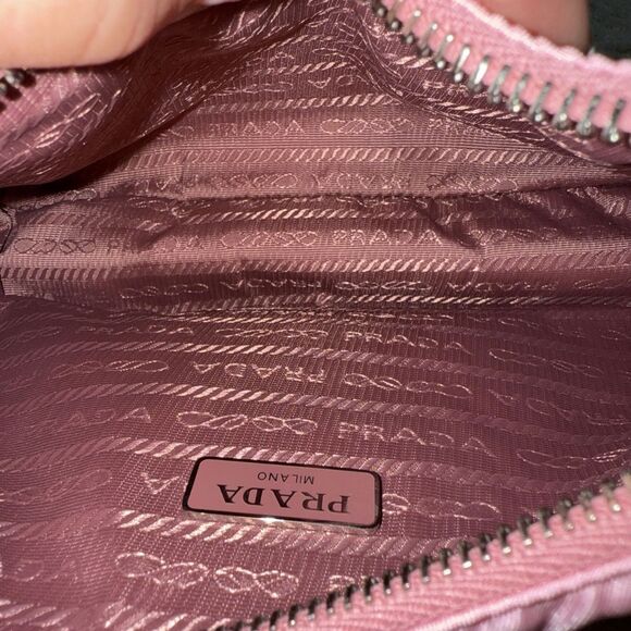 Pink Prada Re-edition nylon bag - Picture 6 of 9
